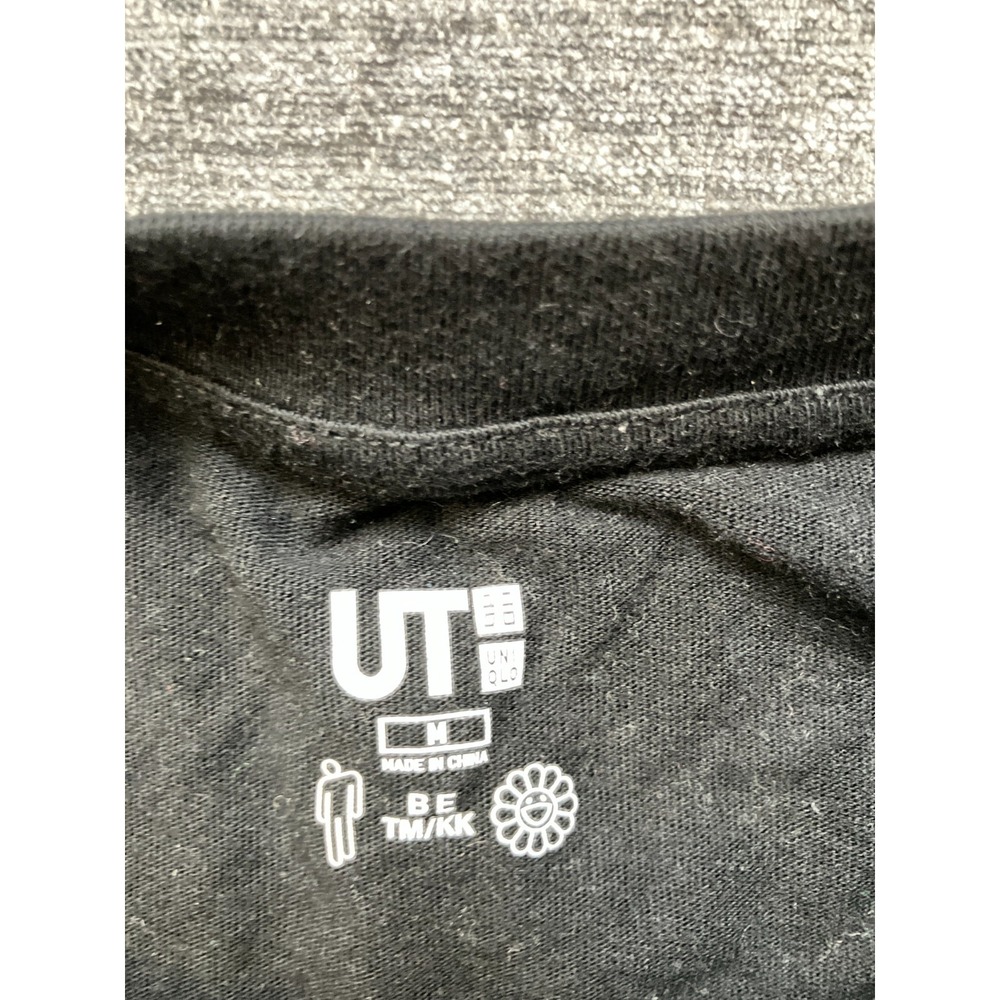 Uniqlo Billie Eilish Flower T-Shirt Womens Medium Black Shirt Sleeve Crew Neck - Picture 4 of 7